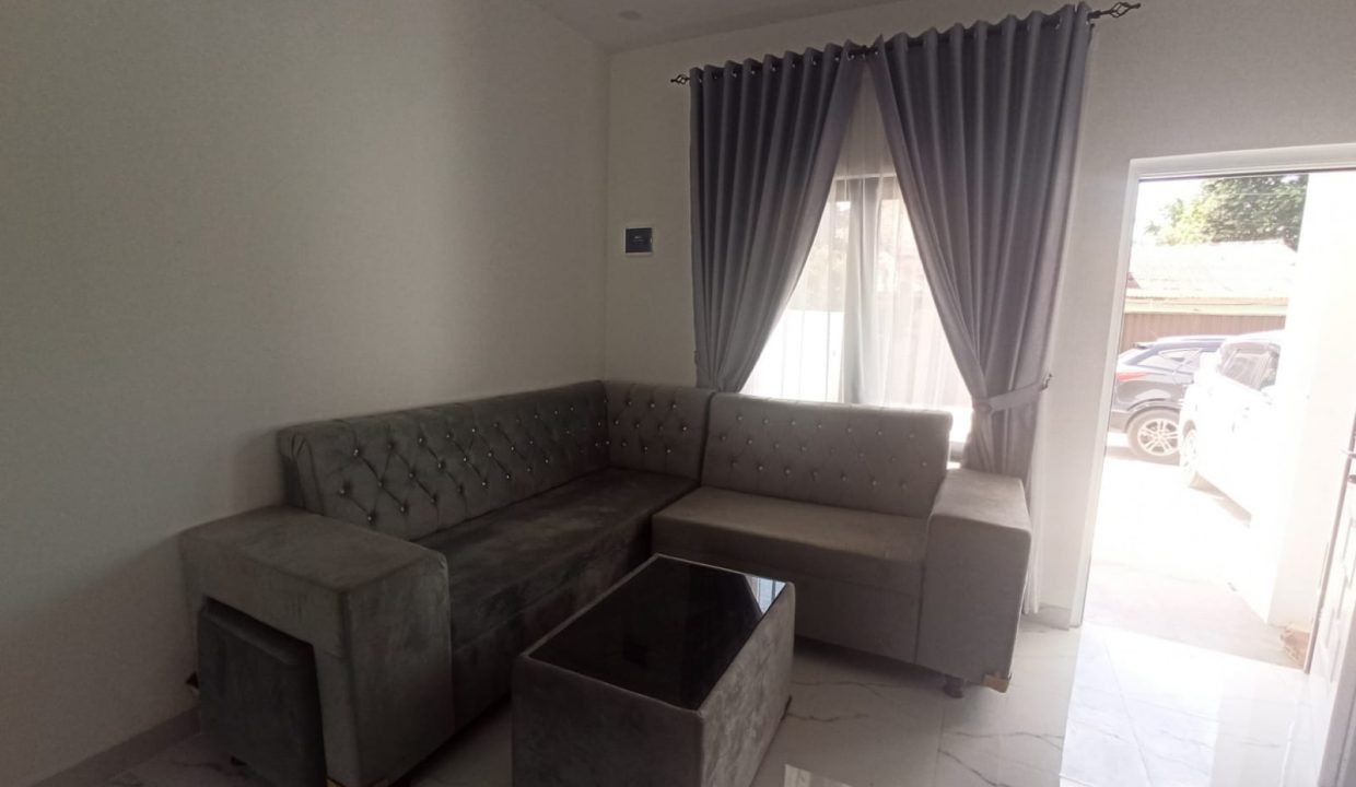 JL. SMB II ALANG ALANG LEBAR (4)