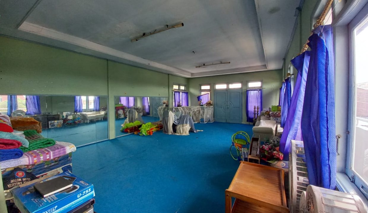 Komplek Multiwahana perumnas Palembang (9)