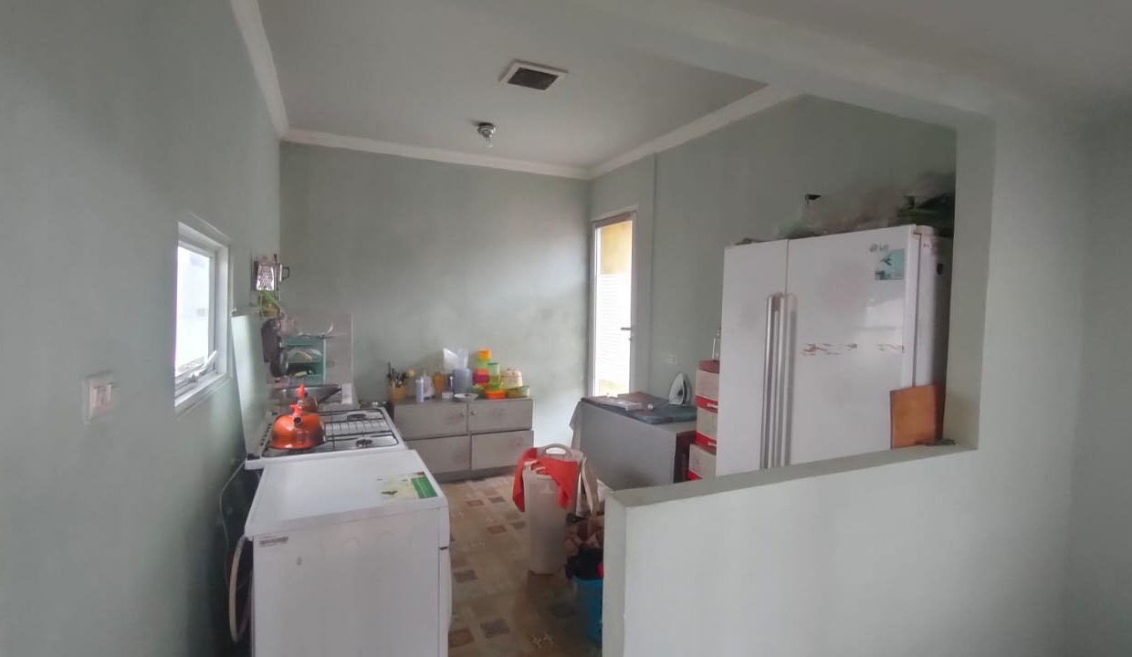 dijual rumah 2 lantai depan gramedia (4)