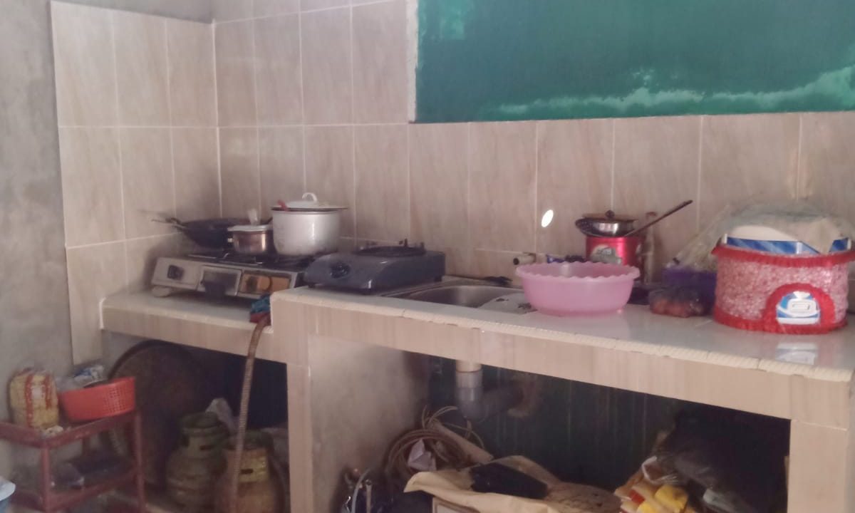 DIJUAL RUMAH ASRI DAN HALAMAN DEPAN LUAS (4)