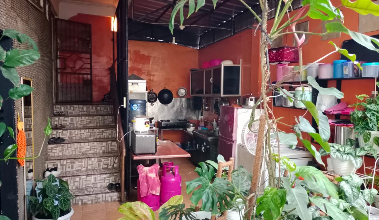 DiJual Town House Bagus Jalan Tombak (2)