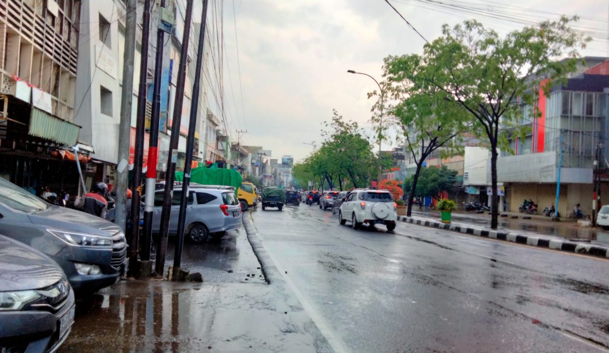 Dijual Dan Disewakan Ruko 3,5 Lantai 1 Unit di Jln. Veteran (6)