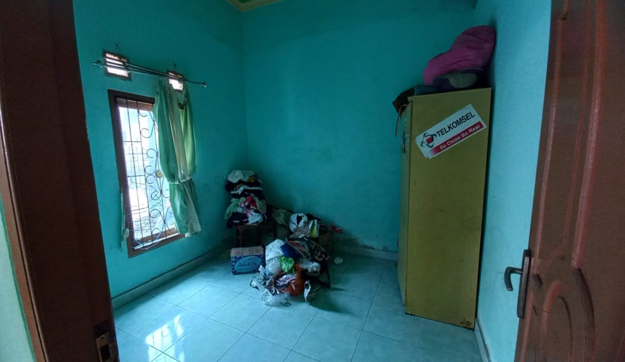 Dijual Rumah Bagus dan Terawat di Jalan Lunjuk Jaya (4)