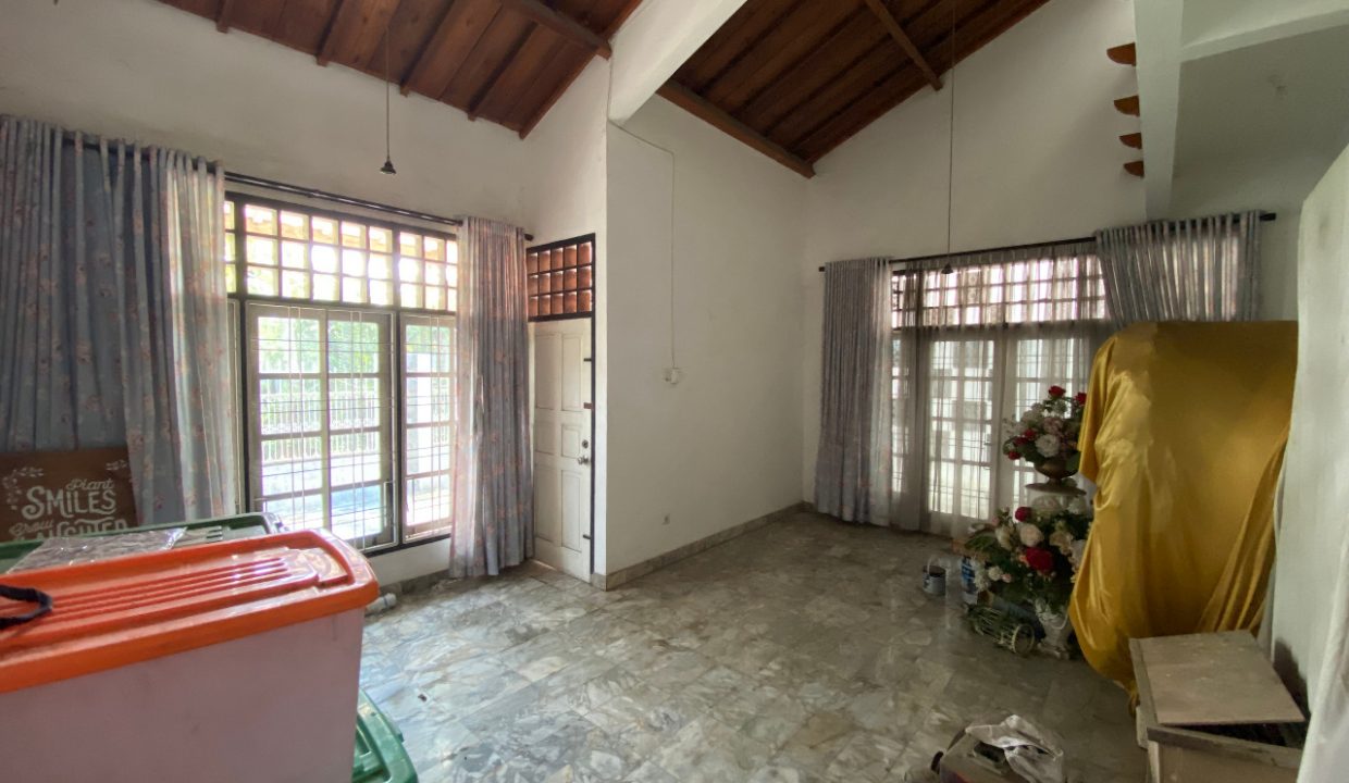 Dijual Rumah Besar dan Gudang Palembang (4)