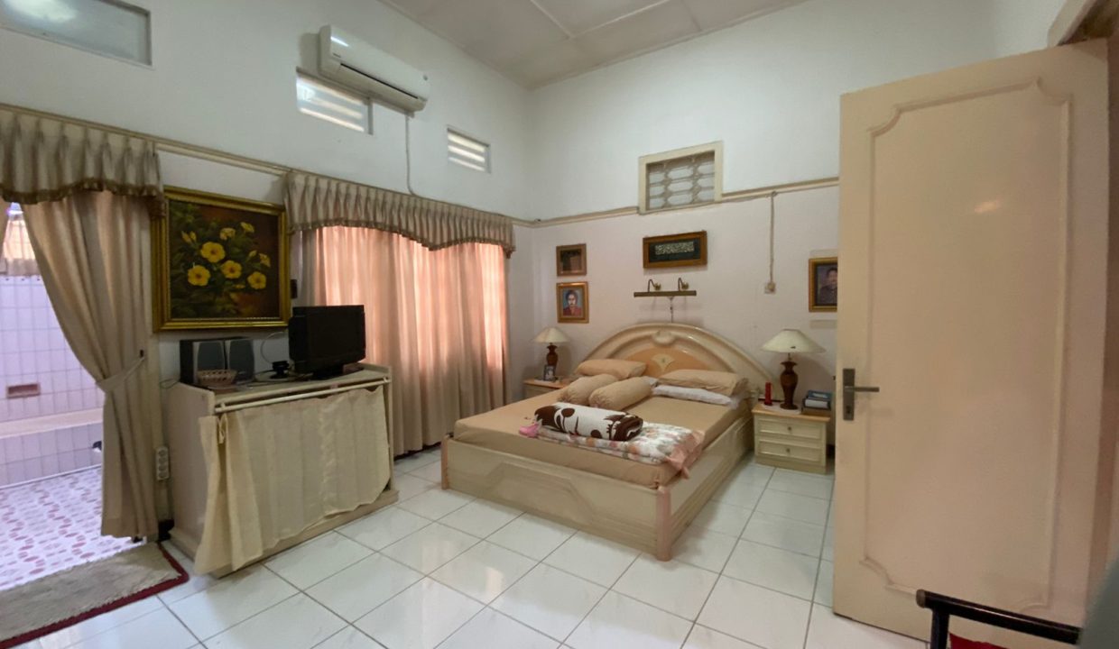Dijual rumah lokasi Premium Kambang Iwak (8)