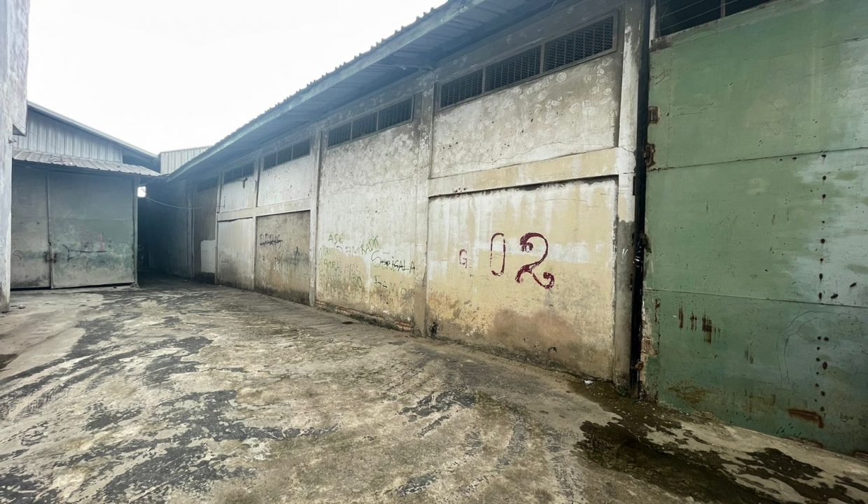 Disewakan gudang Jl perintis kemerdekaan palembang (16)