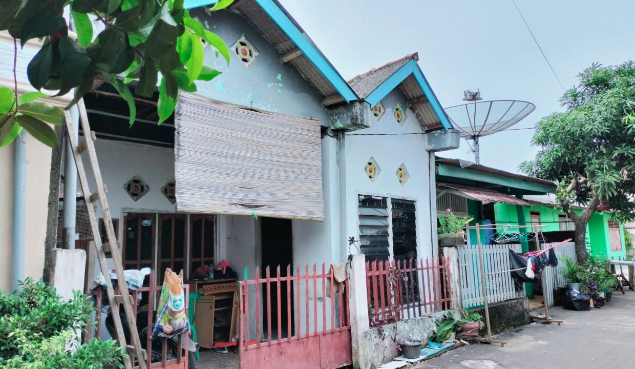 DIJUAL RUMAH DI BLOK VI - Income Properti (1)