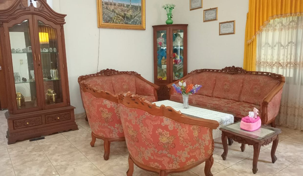 DIJUAL RUMAH SERUNI POLIGON PALEMBANG (4)