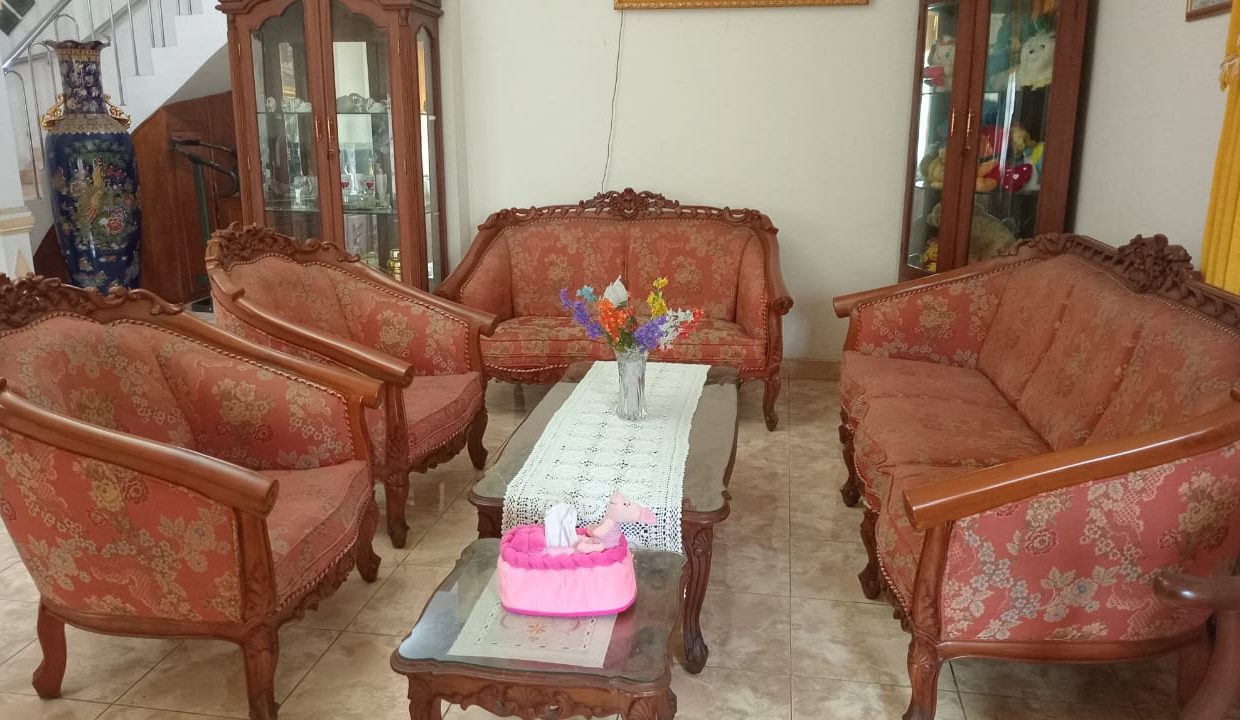 DIJUAL RUMAH SERUNI POLIGON PALEMBANG (5)