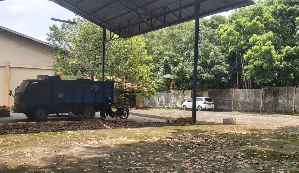 DIJUAL TANAH BONUS GUDANG JALAN KOL H BURLIAN (6)