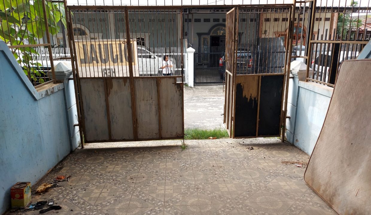 DiJual Town House Cantik type Mezanine Minimalis di Jln Prof. Dr. Soepomo (5)