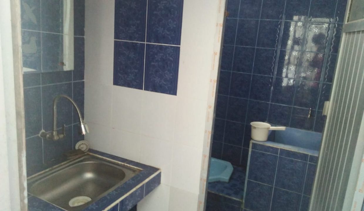 Dijual RUKO 3 Lantai di SEKIP (2)