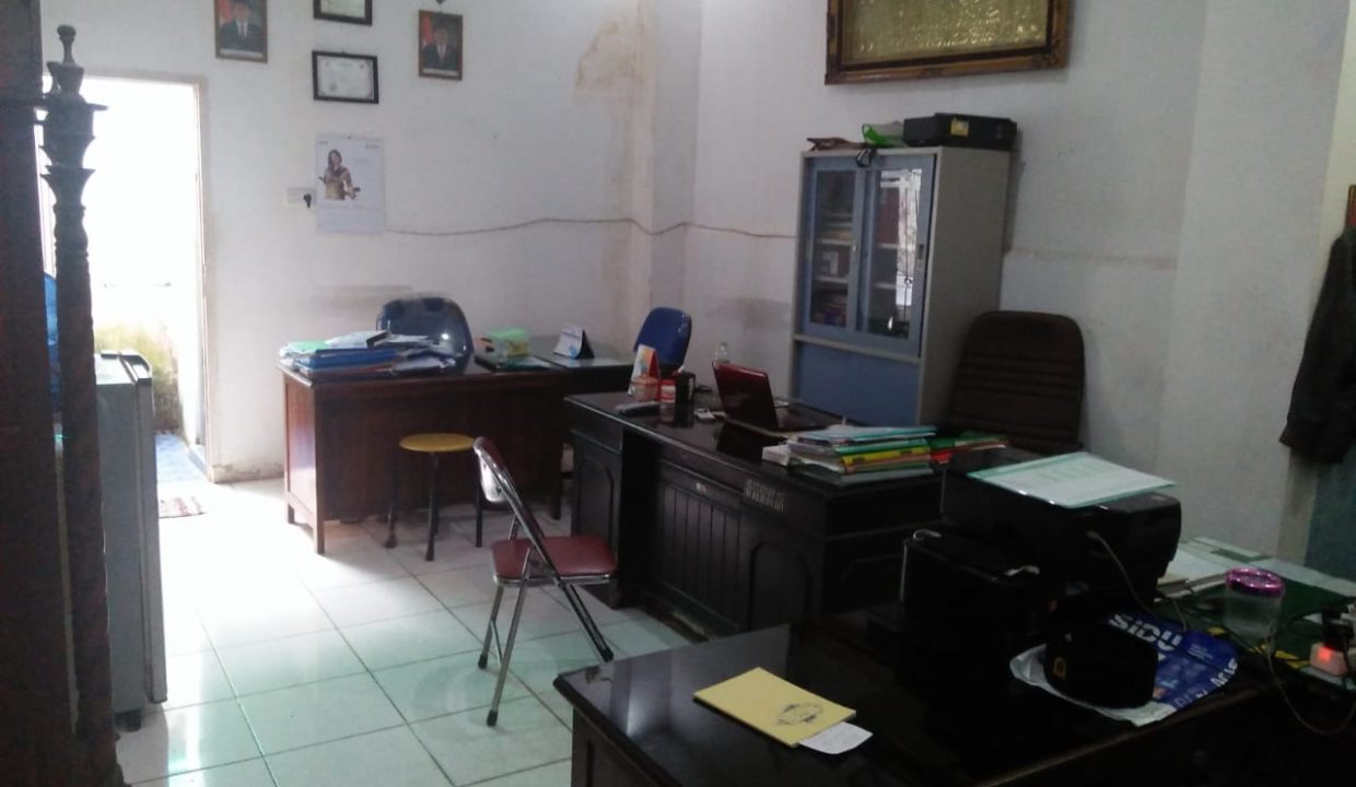 Dijual RUKO 3 Lantai di SEKIP (4)