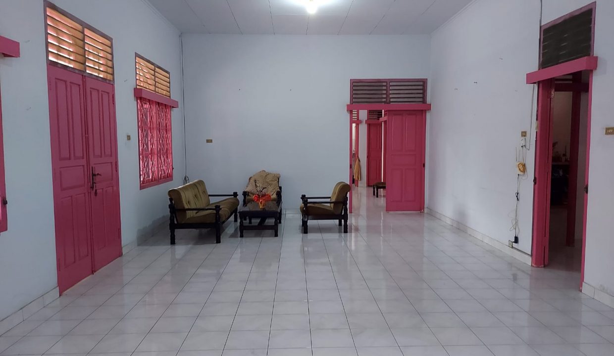 Dijual Rumah Besar di Komplek Yaktapena 2 Jalan Jend. Ahmad Yani Palembang (5)