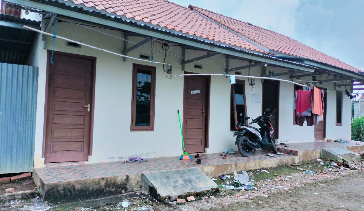 Dijual Rumah Bonus 1 unit rumah Jl macan sikumbang Palembang (3)