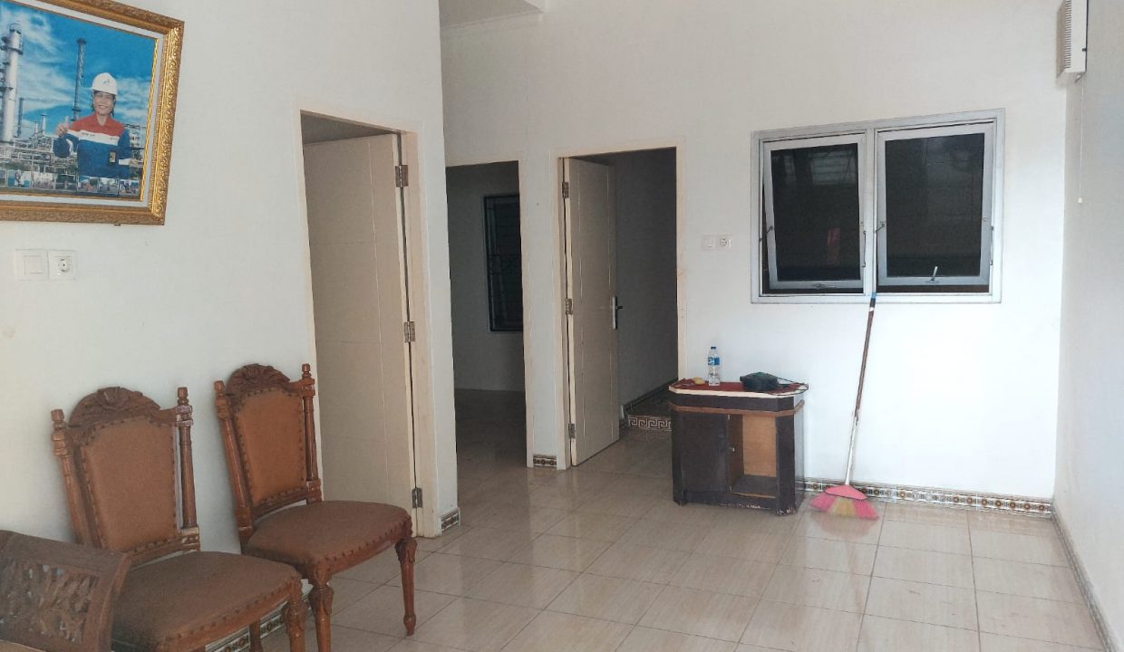 Dijual Rumah Cantik di Komplek OPI Regency II (7)