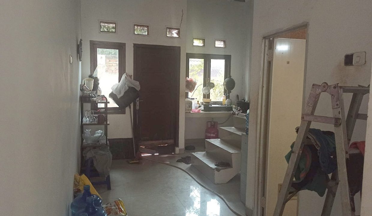 Dijual townhouse murah 2 lantai jalan sei.hitam ilir barat I Palembang (2)