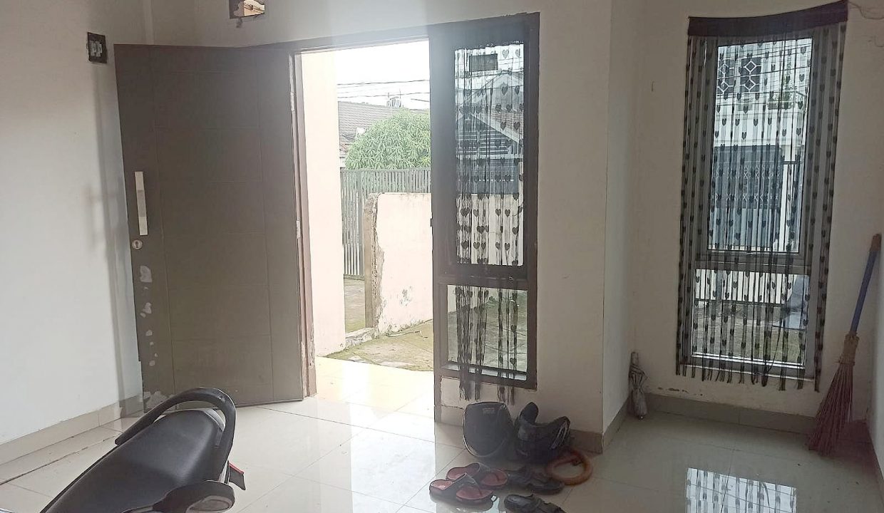 Dijual townhouse murah 2 lantai jalan sei.hitam ilir barat I Palembang (3)