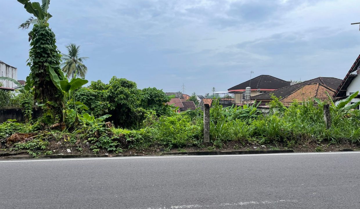 Jalan Srijaya Negara Bukit Besar (2)