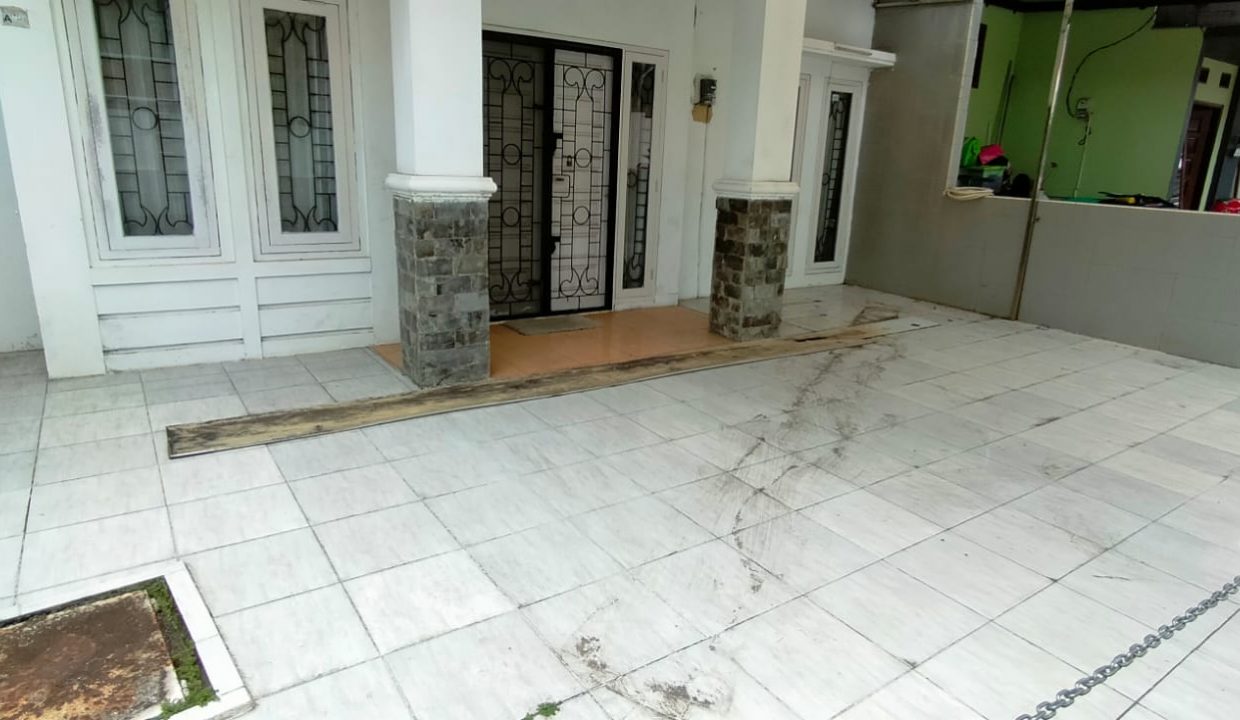 Komplek Perumahan Alam Raya (2)