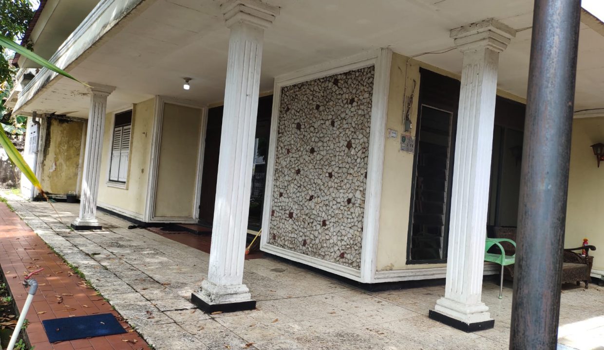 Rumah dijual Jalan Angkatan 45 (5)