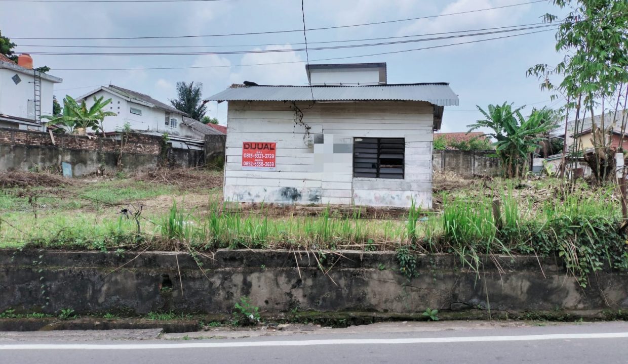DIJUAL TANAH STRATEGIS (ADA RUMAH KECIL), DI KANCIL PUTIH (1)
