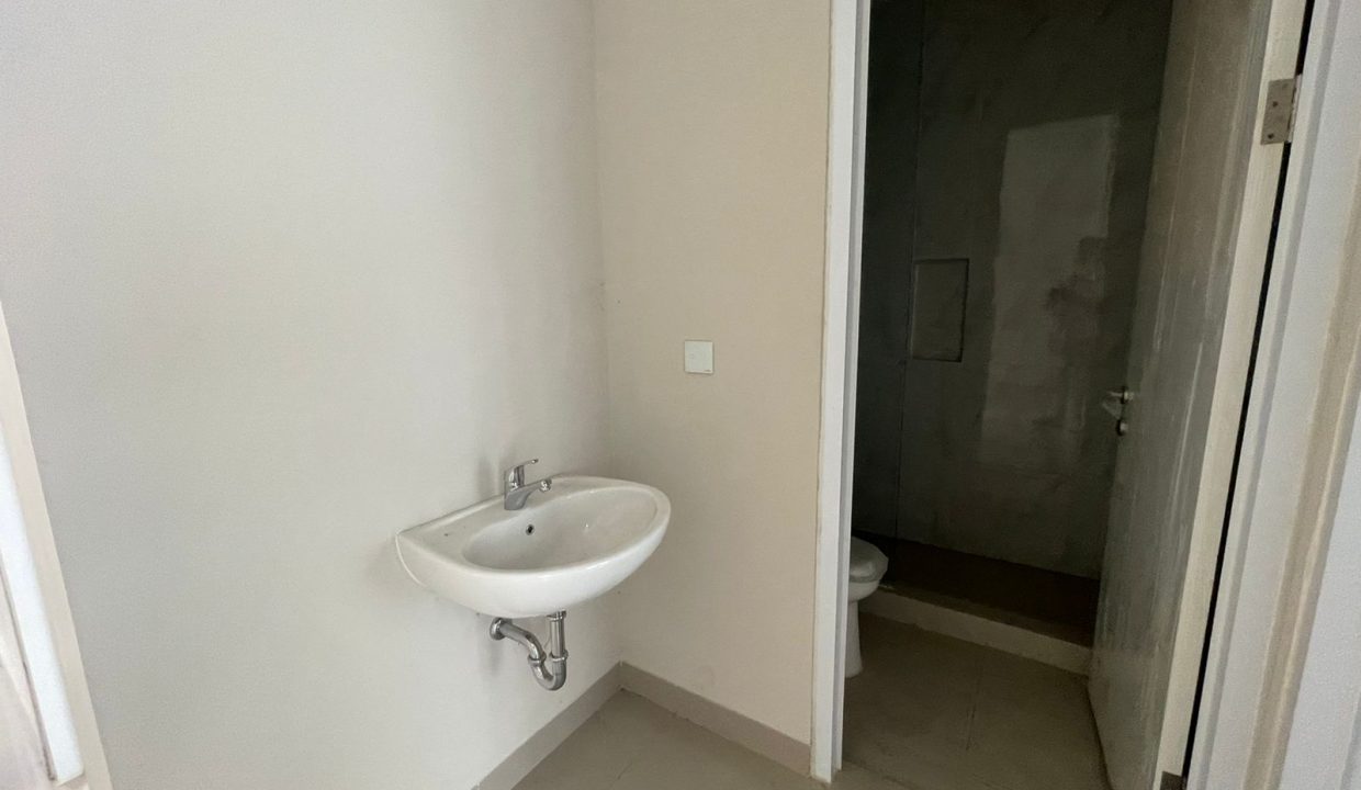 DISEWAKAN RUMAH CANTIK TIPE LUGANO 7 (2)