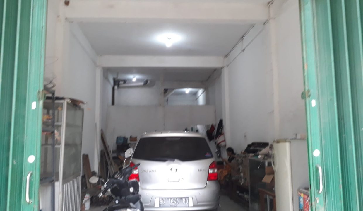 Dijual 1 Unit Ruko 3.5 Lantai Di Jalan RE Martadinata (3)