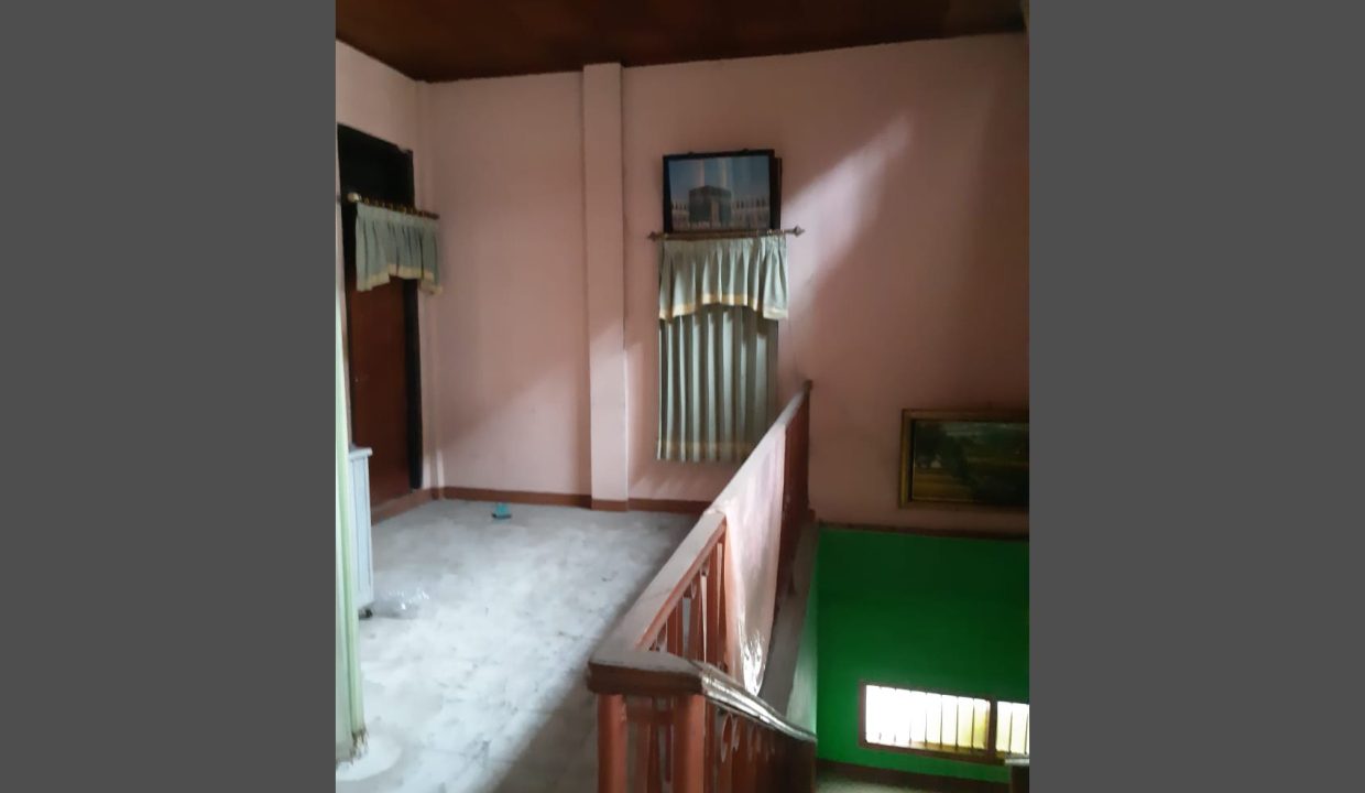 Dijual 2 Unit Ruko Gandeng 3,5 Lantai Di Jalan Kolonel H Burlian (2)