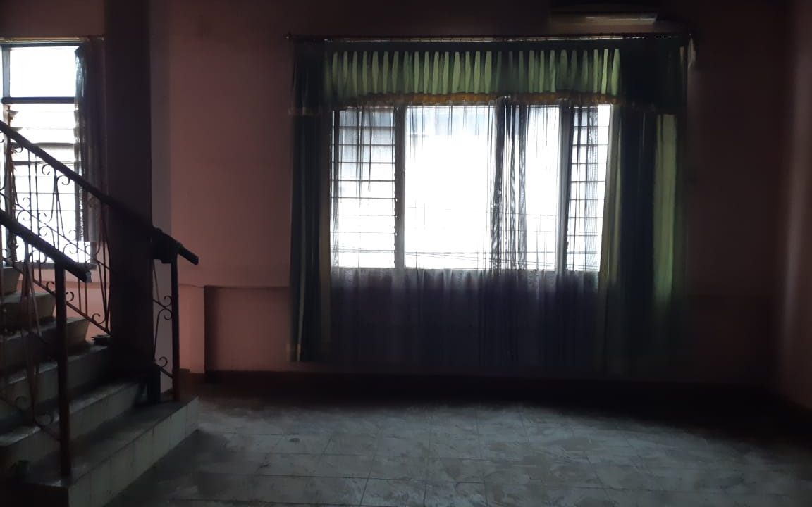 Dijual 2 Unit Ruko Gandeng 3,5 Lantai Di Jalan Kolonel H Burlian (3)
