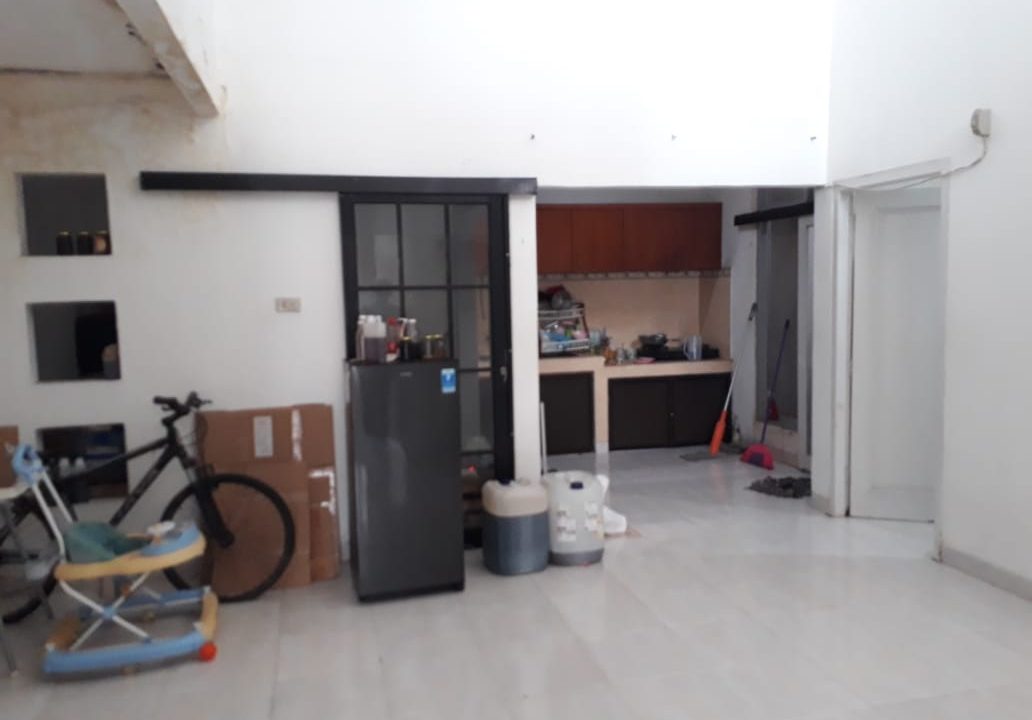 Dijual MURAH Rumah Bagus dan Terawat di Villa Anggrek Jalan Lingkar (9)