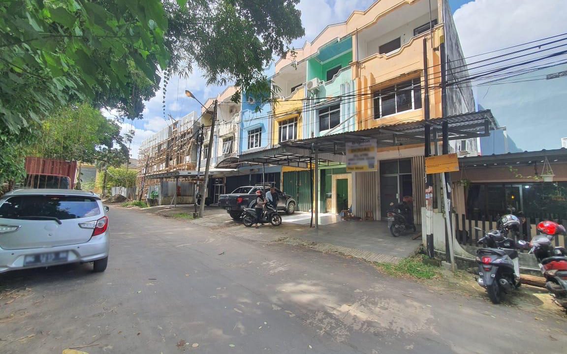 Dijual RUko Jalan Hoki (1)