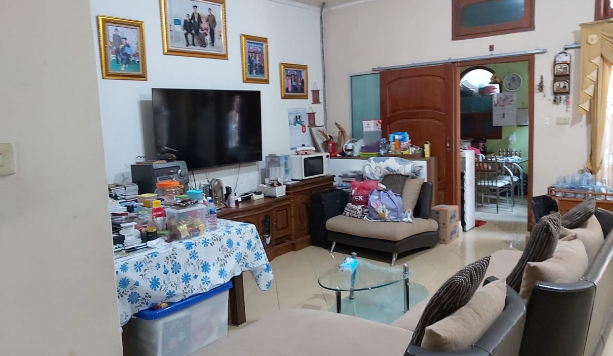 Dijual Rumah Bagus dan Cantik Full Furnish Siap Huni Di Perumahan Bukit Sejahtera (2)