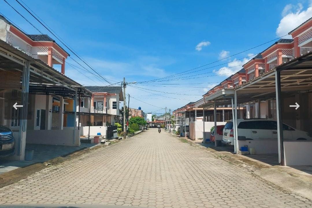 Dijual Townhouse Cantik di Kenten Resort Suka Maju Sako (0,4)