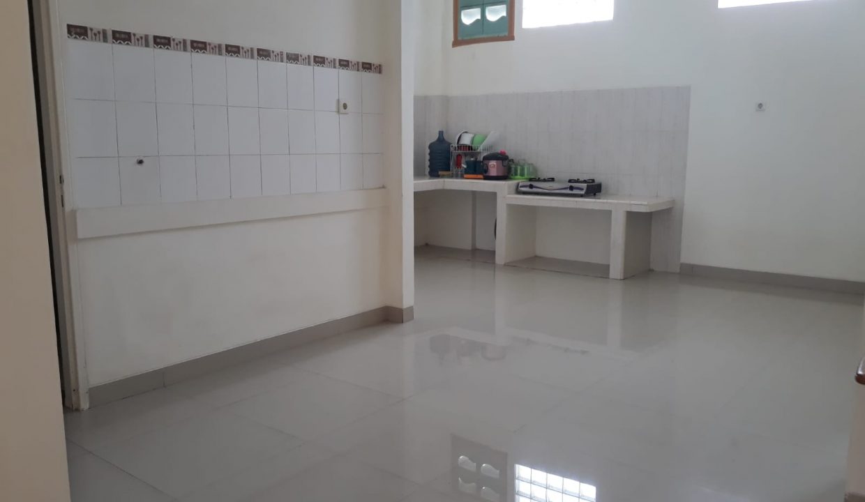 Disewaka Rumah 2 Lantai Komplek Elite Evergreen BHL Palembang (11)