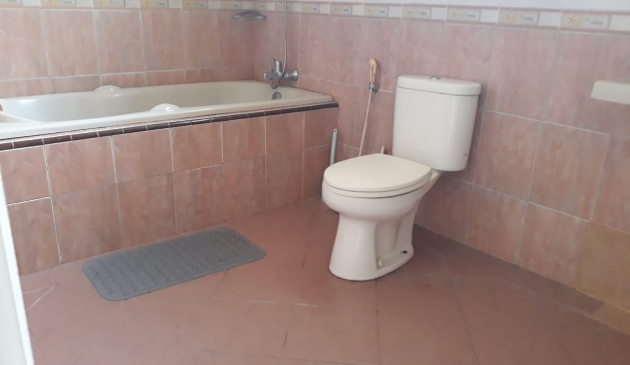 Disewaka Rumah 2 Lantai Komplek Elite Evergreen BHL Palembang (3)