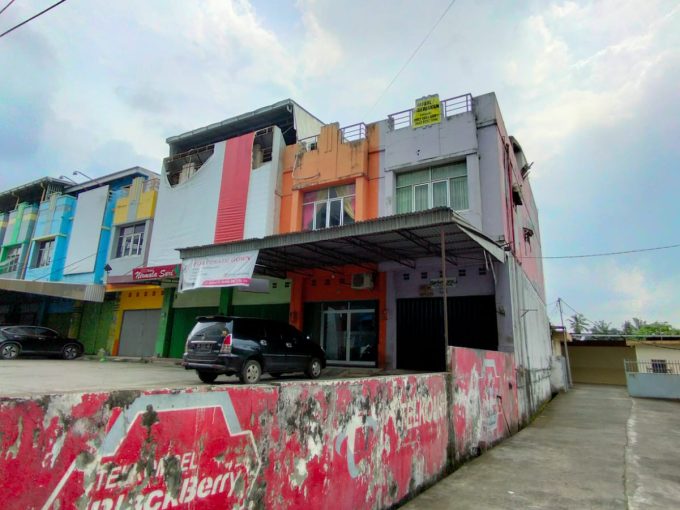 Disewakan 1 Unit Ruko Jalan Kol H Burlian Sebelah Gramedia Km 7 Palembang