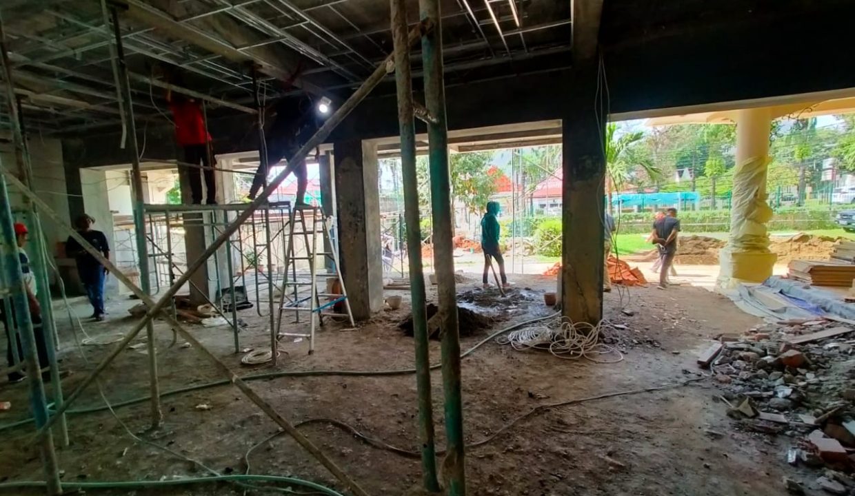 Disewakan Ruko Cantik di jln. Raya Demang (2)