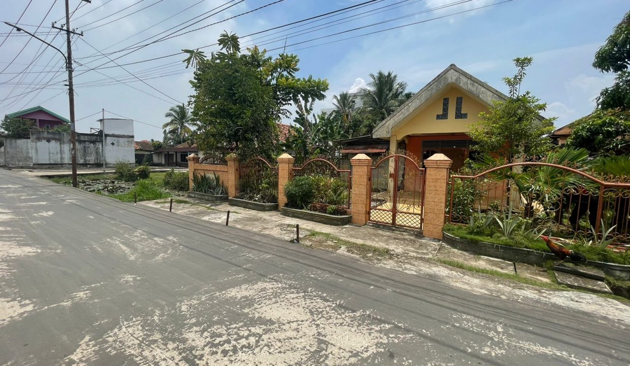Jalan Pangeran kapten abdullah plaju (8)