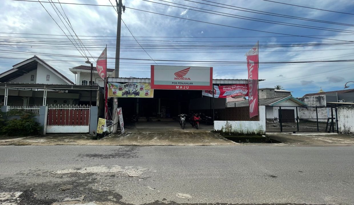 Jalan Prajurit Nazaruudin Sekojo (2)