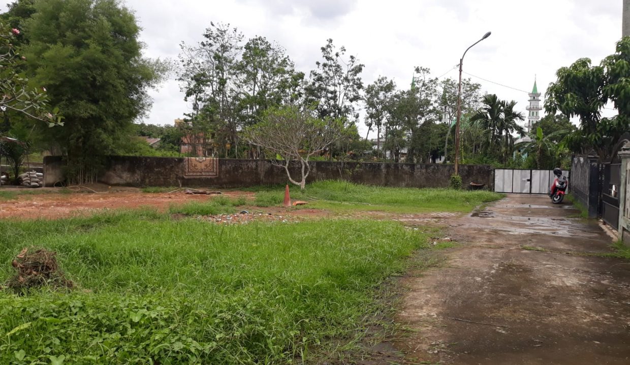 Jl Perintis Kemerdekaan (2)