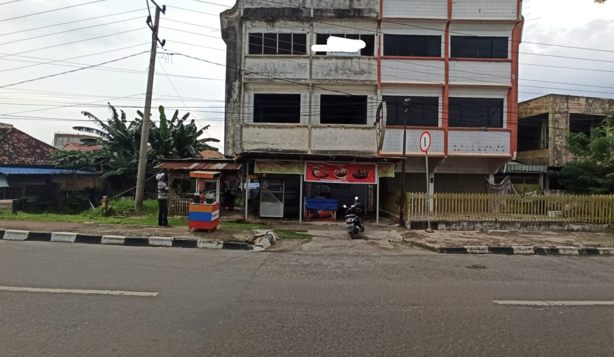 Jl Perintis Kemerdekaan (7)