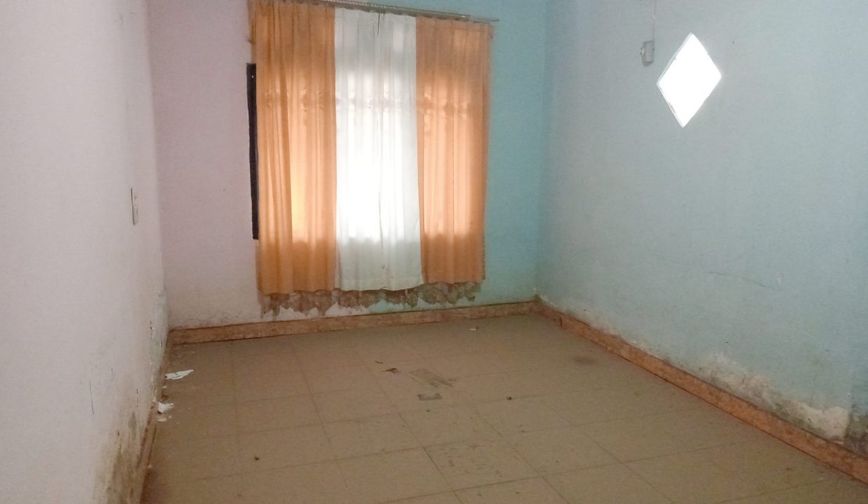 Rumah Mayor Zurbi Bustari (3)