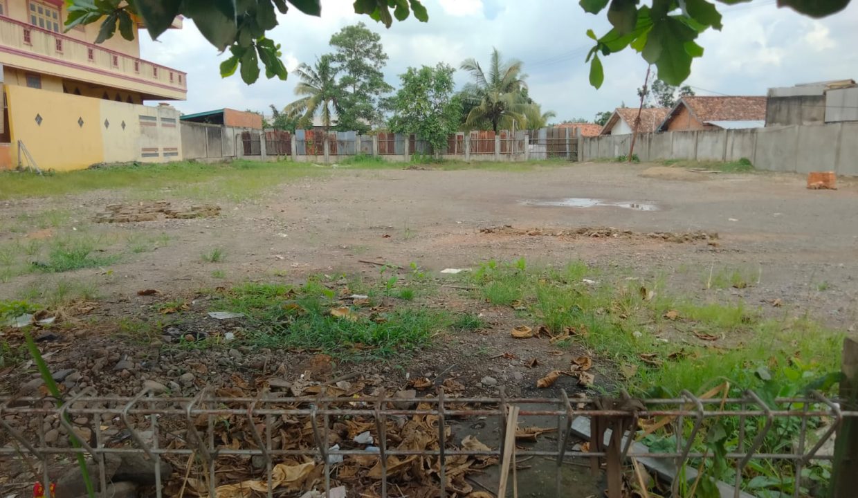 Tanah bagus dan siap Pakai Di jalan Palembang (1)