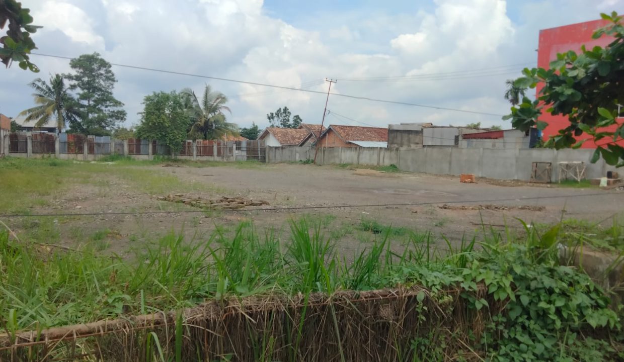 Tanah bagus dan siap Pakai Di jalan Palembang (2)