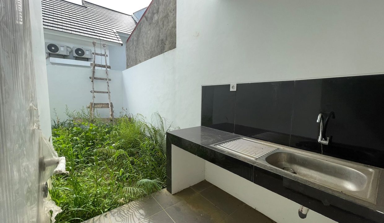 DIJUAL RUMAH CANTIK CLUSTER LUGANO CITRALAND PALEMBANG (5)