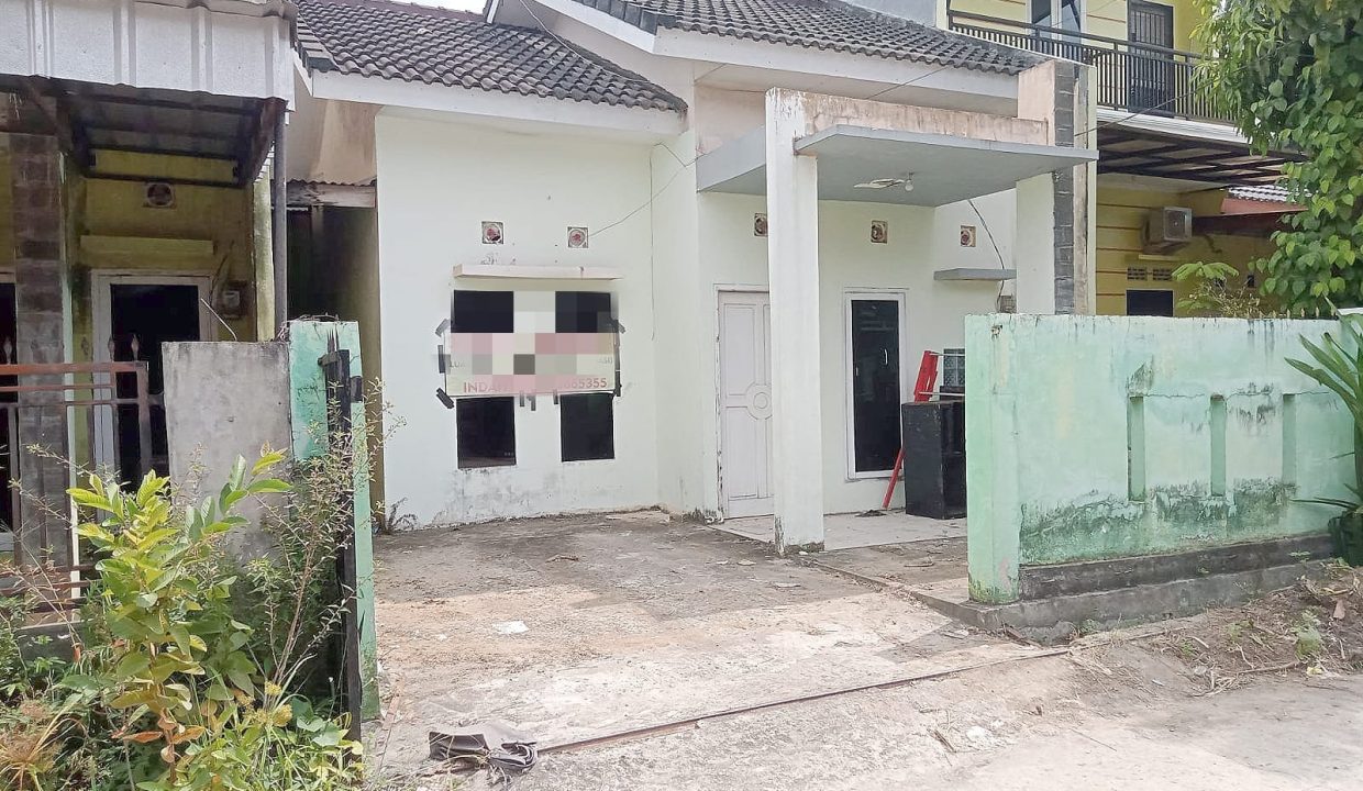 DIJUAL RUMAH, DI KOMPLEK LIVERPOOL 1 (0,4)