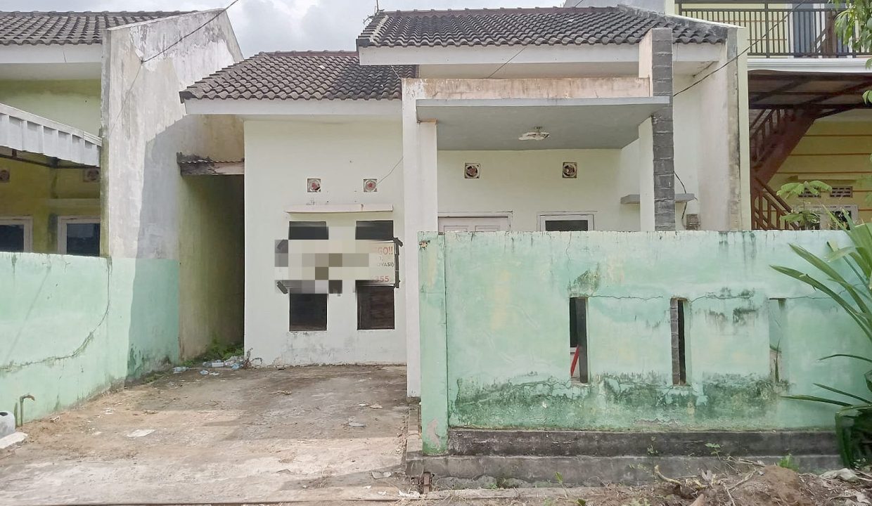 DIJUAL RUMAH, DI KOMPLEK LIVERPOOL 1 (1)