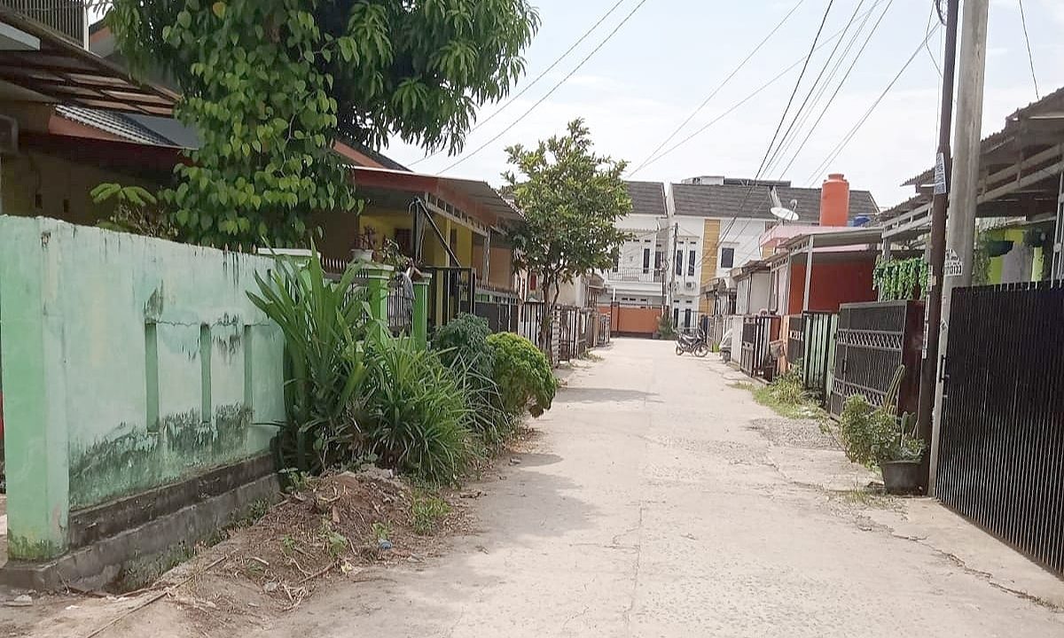 DIJUAL RUMAH, DI KOMPLEK LIVERPOOL 1 (3)