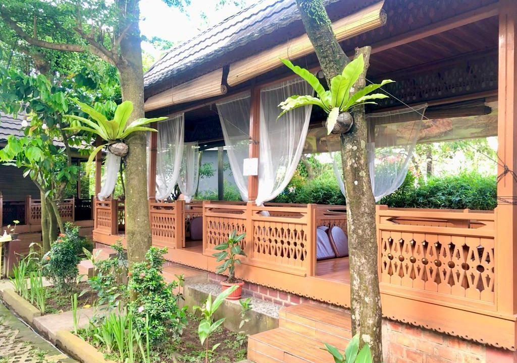 Dijual Tanah dan Bangunan Restaurant di Simpang Bandara Jalan Talang Keramat (0,4)